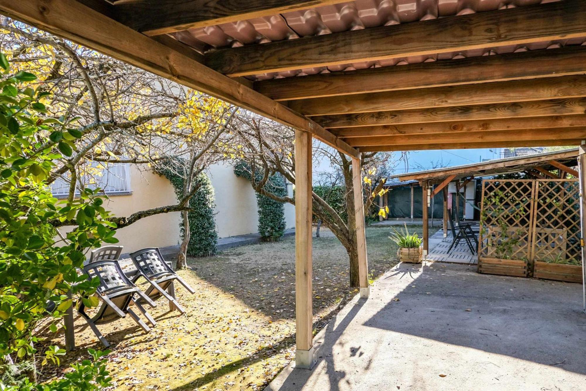 Can Camps Besalu Casa Planta Baja Con Jardin Zewnętrze zdjęcie